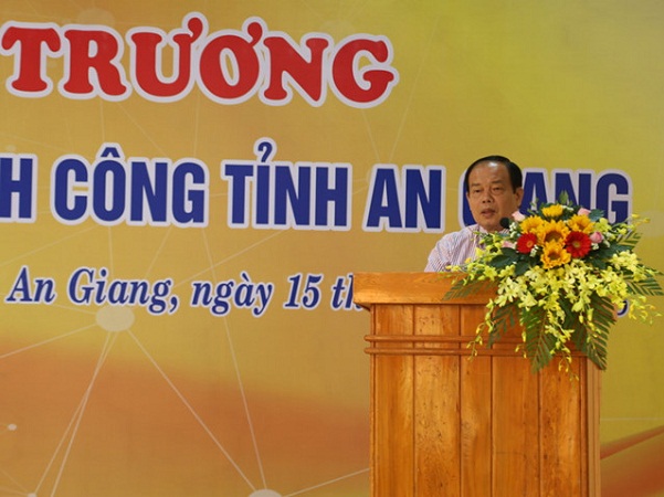Ông Vương Bình Thạnh - Chủ tịch UBND tỉnh An Giang - phát biểu tại lễ khai trương.
