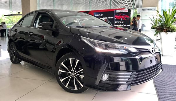 Toyota Việt Nam ra mắt Corolla Altis 2018