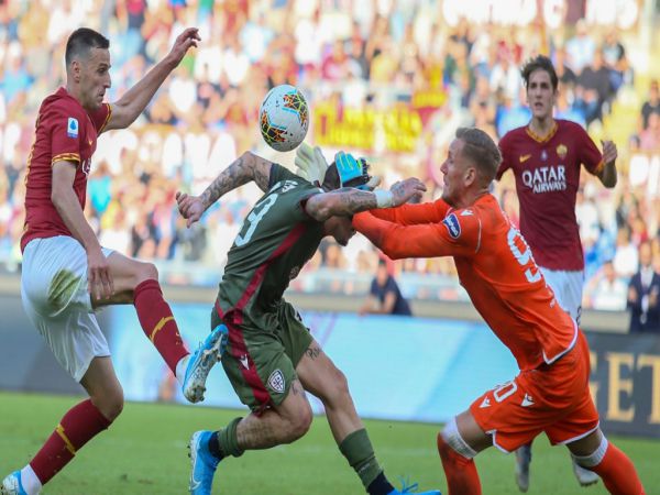 Nhận định tỷ lệ AS Roma vs Cagliari, 2h45 ngày 24/12 - VĐQG Italia