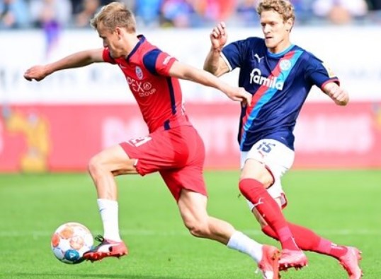 Soi kèo Hansa Rostock vs Holstein Kiel 18h30 ngày 22/10 1