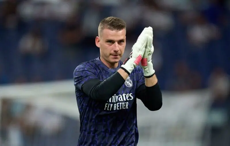 Tin Real Madrid 23/07: Real Madrid chốt giá bán Lunin