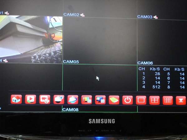  Kiểm tra nguồn điện nếu camera k lên hình