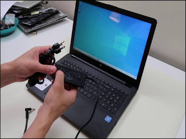 sạc pin laptop không vào do Thiết bị sạc hỏng