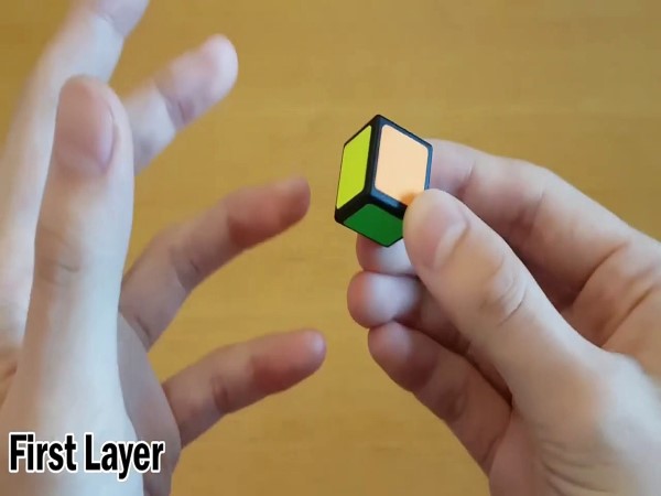 Vậy làm thế nào để “giải” Rubik 1x1?
