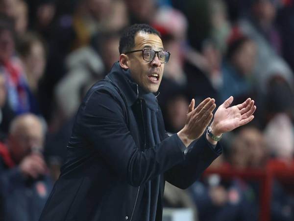 Tin Chelsea: HLV Rosenior chia sẻ sau trận thua của Chelsea