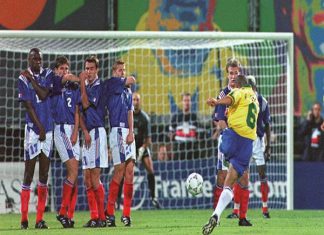 Cách sút Knuckleball đúng kỹ thuật và ưu nhược điểm