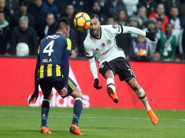 Khi nào nên thực hiện kỹ thuật sút knuckleball